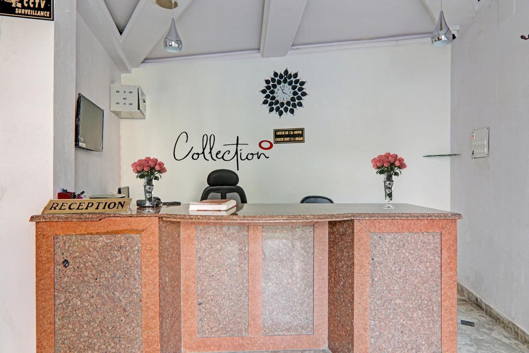 Hotel Collection O Premier Near Hazratganj à Lucknow Extérieur photo